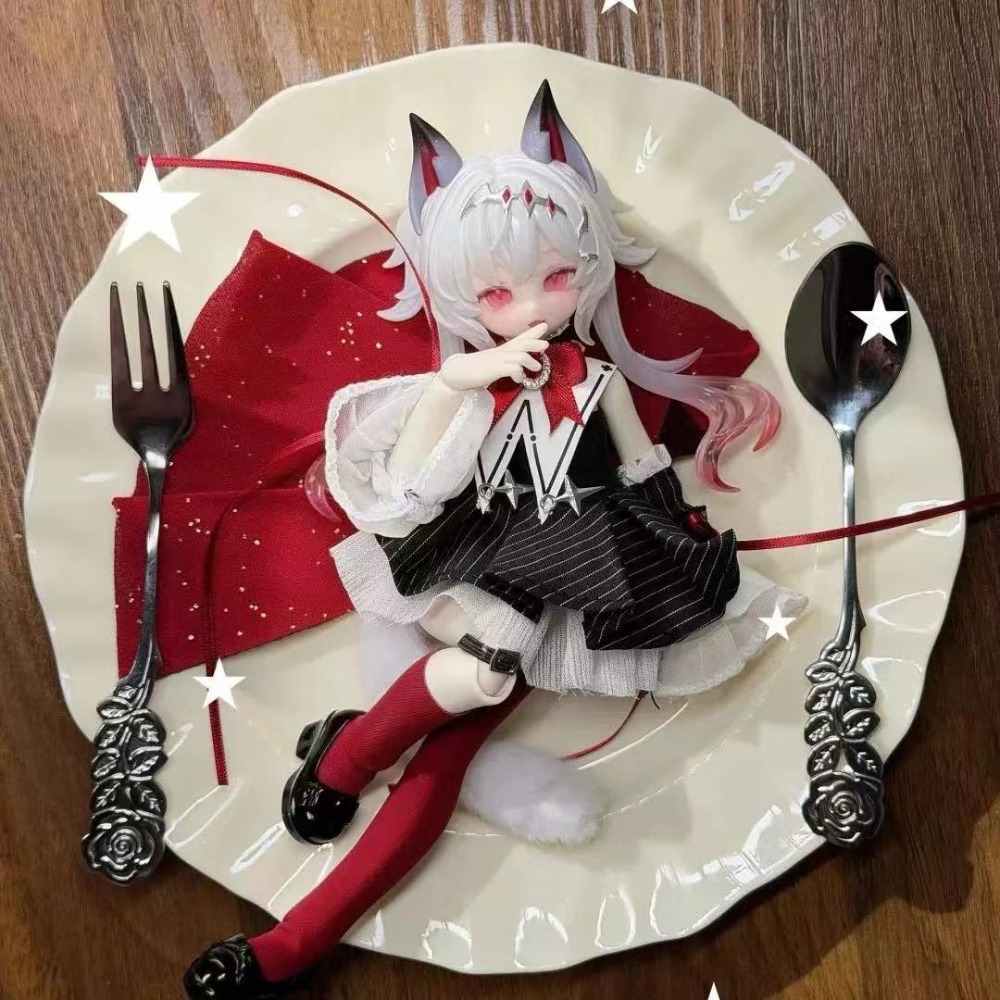 Mystery Box Blind Bag - Кукла Inedible Doll Lunar Lore Meow